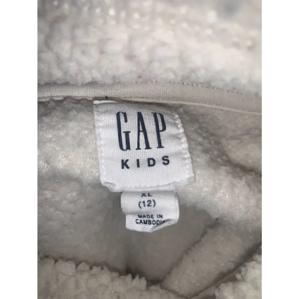 Gap Sweatshirt